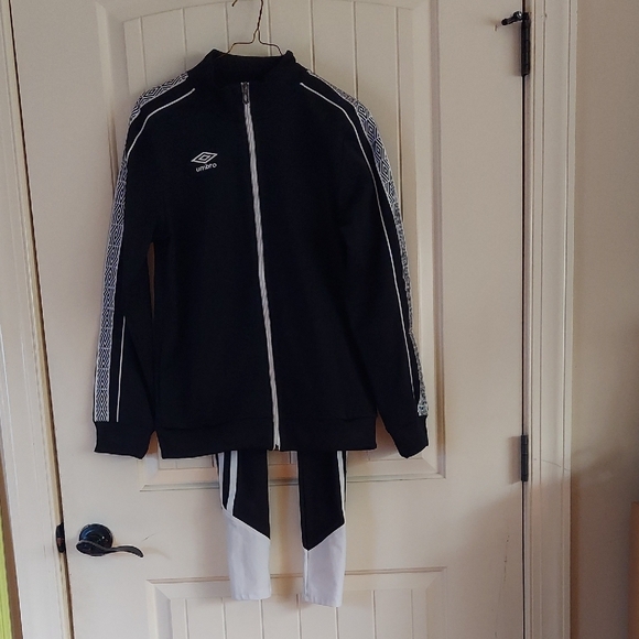 Umbro Pants - Umbro Black and White Full-Zip Jacket